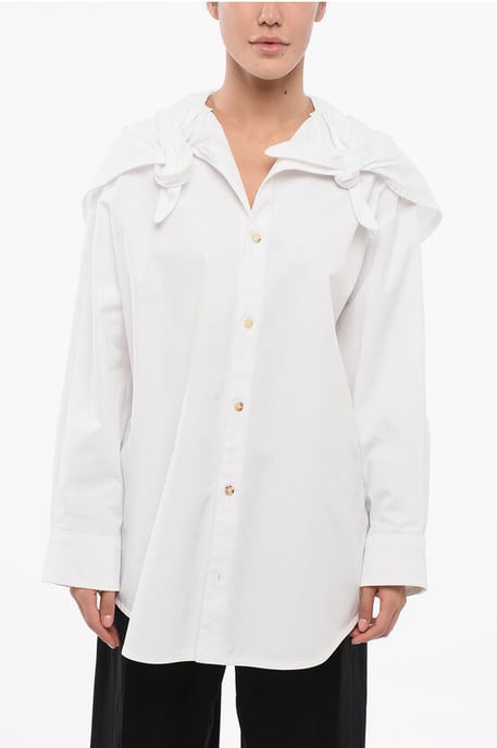 Camisa oversize con detalle anudado en blanco - Image 1