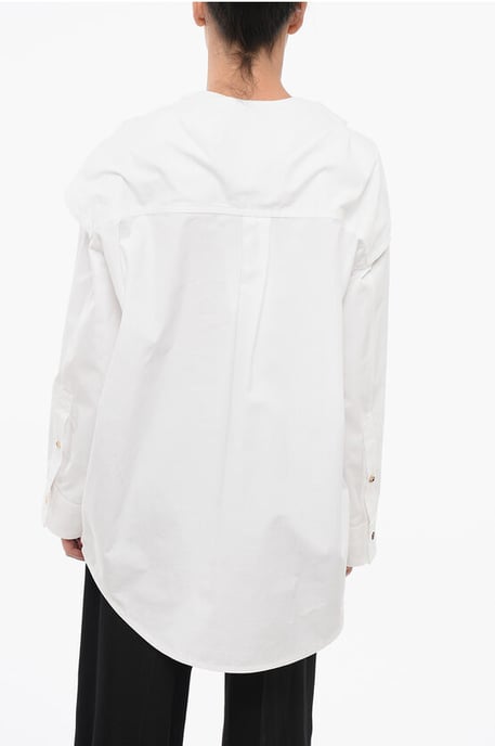 Camisa oversize con detalle anudado en blanco - Image 2