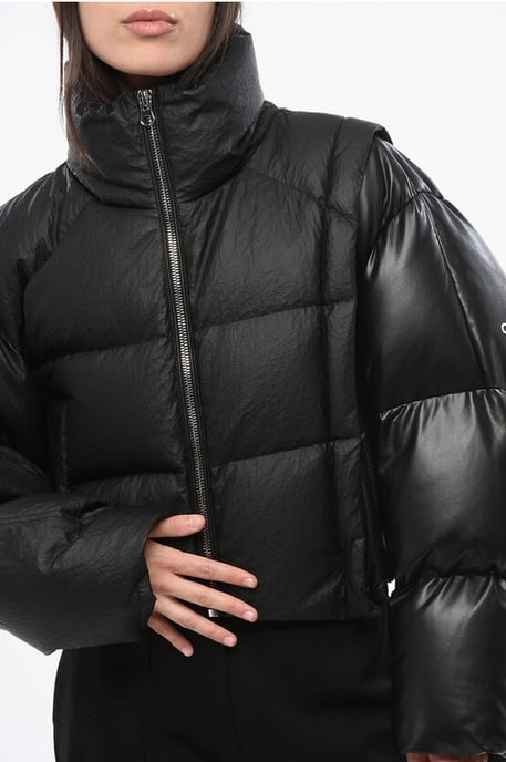 Chaqueta acolchada corta MM6 con detalles de piel sintética en negro - Image 3