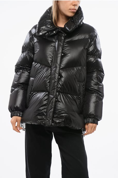 Chaqueta acolchada de plumas ALIQUIPPA con cierre oculto en negro - Image 1