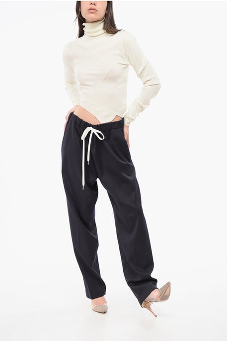 Pantalones de mezcla de lana virgen elástica MM6 con cintura ajustable en azul - Image 4