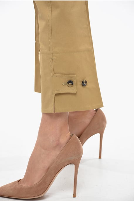 Pantalones de algodón con pliegues delanteros y corte cónico en marrón - Image 3