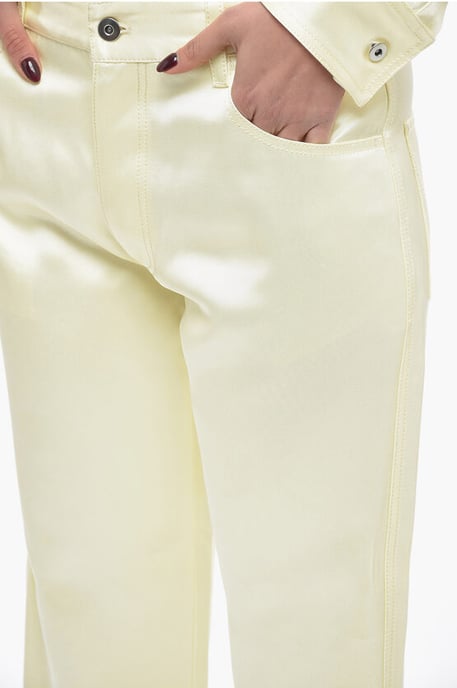 Pantalones holgados de mezcla de viscosa y seda en amarillo - Image 3