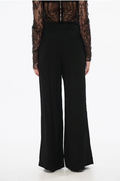 Pantalones anchos de crepé de viscosa en color negro - Image 2
