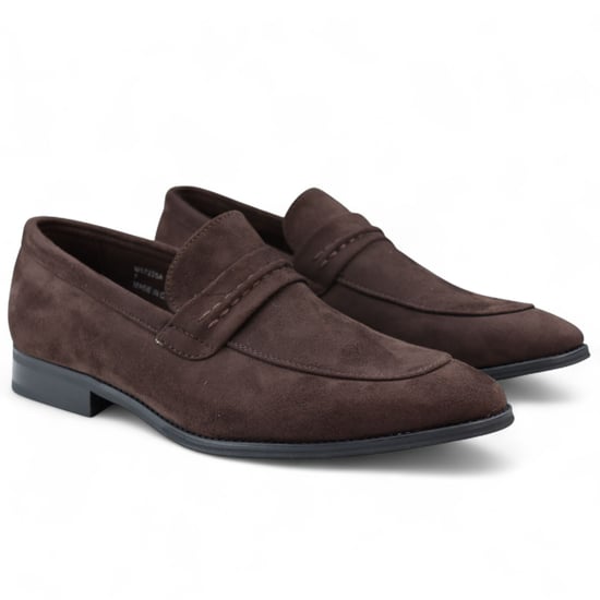 Mocasines elegantes sin cordones de ante marrón para hombre - Image 2