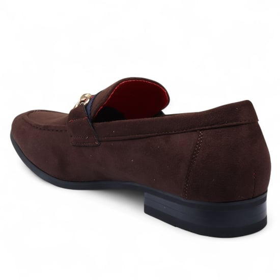 Mocasines de ante marrón para hombre con hebilla dorada, zapatos de vestir sin cordones - Image 4