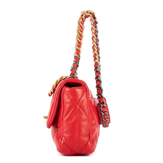 Chanel Classic 19 Flap  en Rojo Piel de becerro - Image 3