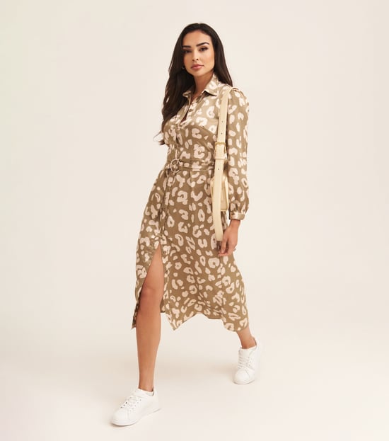Vestido camisero con cinturón animal verde salvia - Image 3