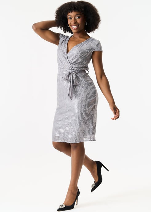 Vestido con cinturón y cintura elástica de lentejuelas metalizadas - Image 3