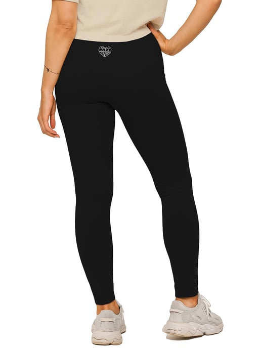 Enzo Milano | Conjunto de Camiseta Extragrande y Mallas para Mujer - Image 5