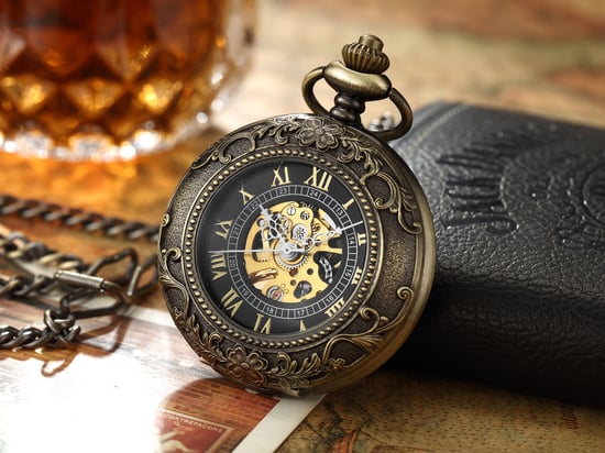 Reloj de bolsillo vintage de bronce, mecánico, de aleación, con esqueleto y estilo medio cazador. - Image 3