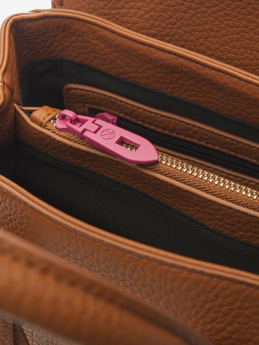 Secret Pon Pon Handbag Women - Image 3