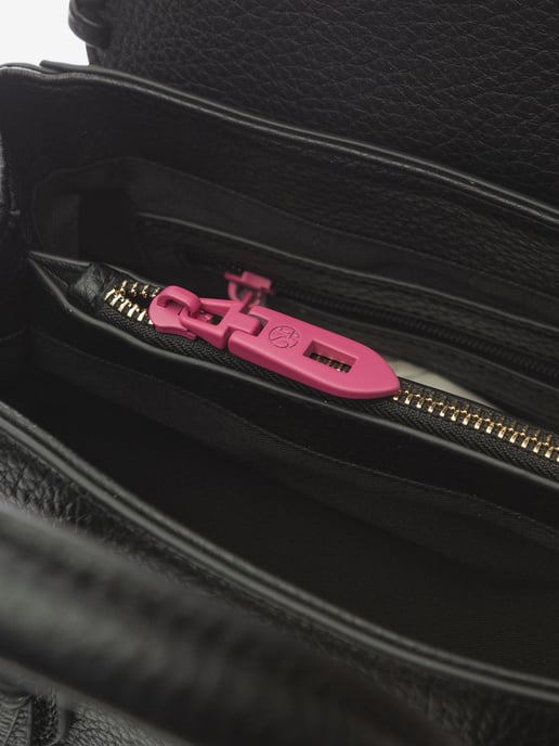 Secret Pon Pon Handbag Women - Image 4
