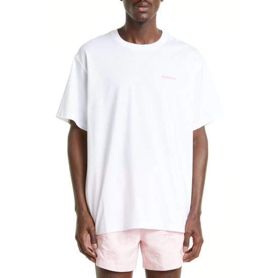 Camiseta Blanca Con El Logotipo De La Marca Burberry En La Espalda - Image 3