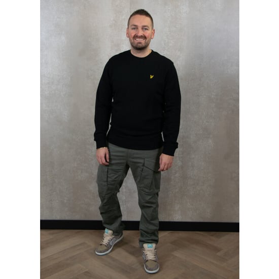 Jersey negro con la marca Lyle & Scott - Image 4