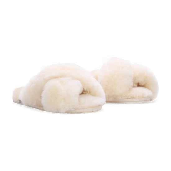Pantuflas de piel de oveja para mujer, beige, cálidas, de invierno, cruzadas - Snowbelle - Image 3