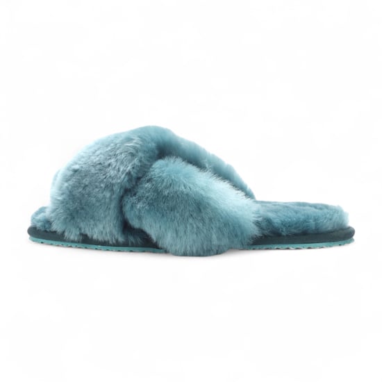 Pantuflas de piel de oveja para mujer, color verde azulado, cálidas y cruzadas con pelo de invierno - Snowbelle - Image 4