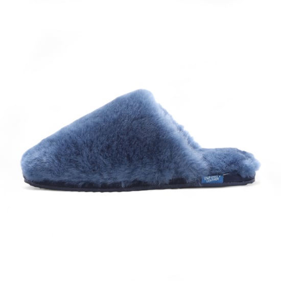 Pantuflas de piel de oveja para mujer, color azul marino, cálidas, de invierno, estilo mule - Aurora - Image 4