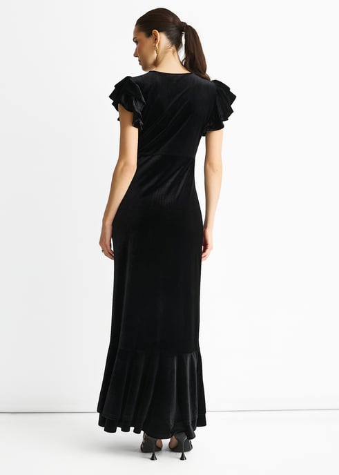 Vestido largo de terciopelo negro con cuello en V y mangas con volantes para ocasiones especiales - Image 4