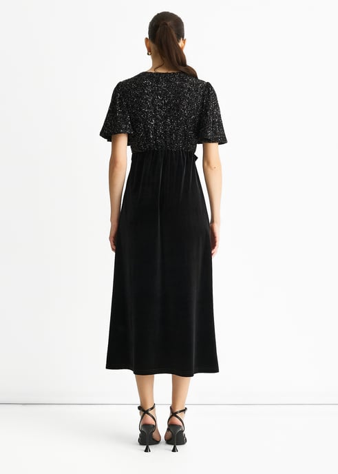 Vestido midi de terciopelo premium con top de lentejuelas negras para ocasiones especiales - Image 4