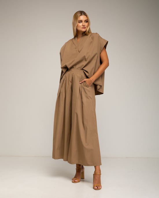 Top oversize de manga corta con pliegues - Image 4