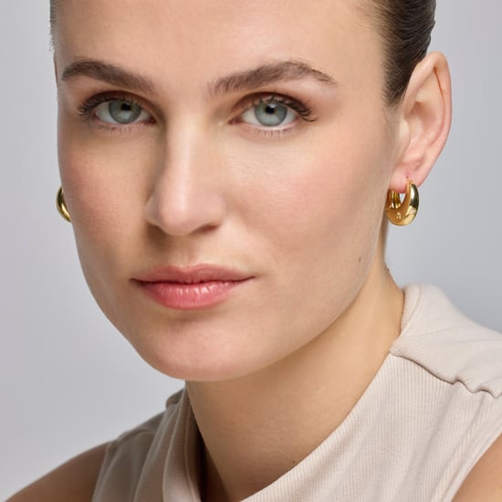 Pendientes Luxenter con zirconia brillante acabado en oro de 18k - Ricia - Image 2
