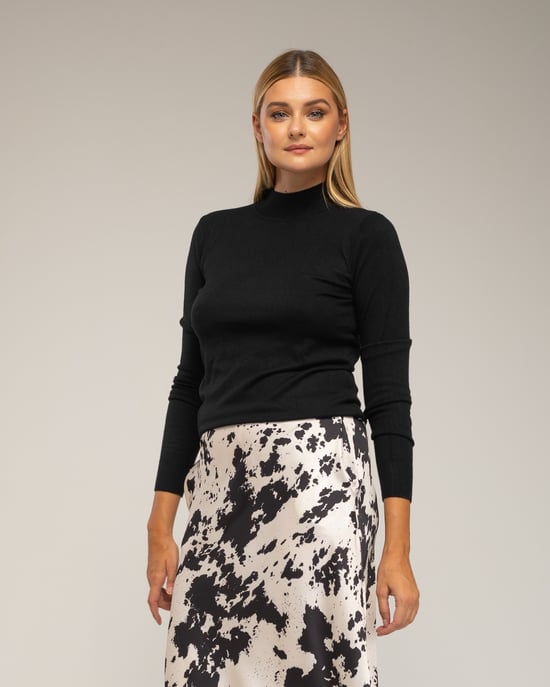 Falda midi con estampado de vaca - Image 4