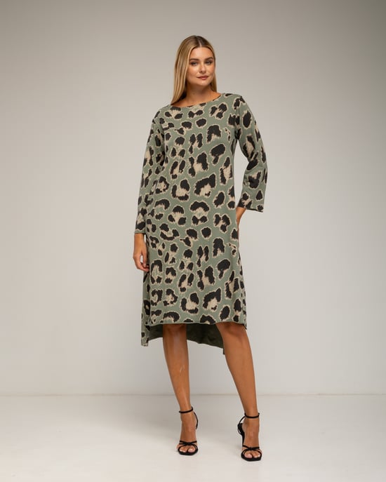 Vestido oversize de estampado animal print - Image 2