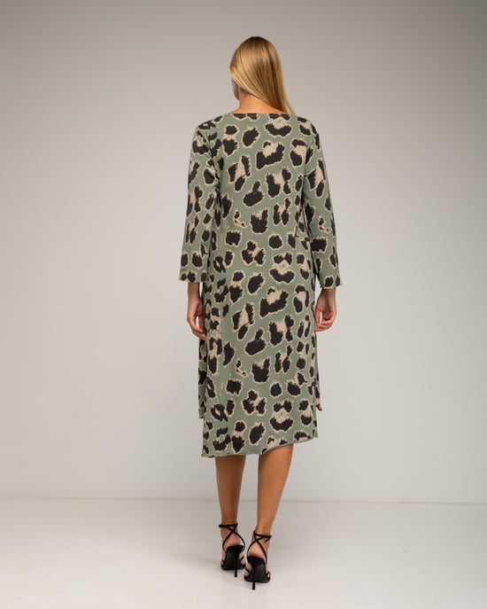 Vestido oversize de estampado animal print - Image 3