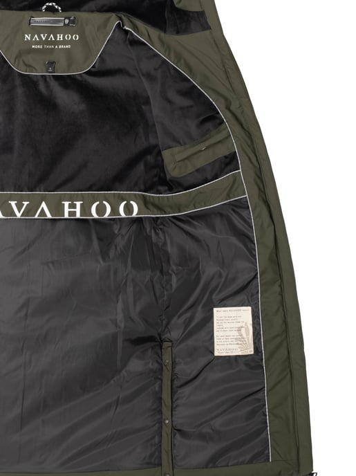 Abrigo acolchado de invierno para mujer Navahoo Smacking Bear - cálido y elegante - Image 5