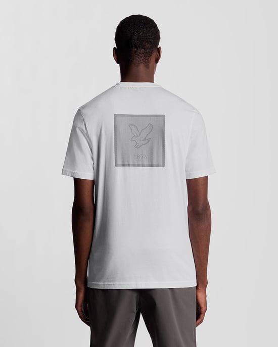 Camiseta Deportiva con Logo Tonal Lyle & Scott - Blanca - Image 4