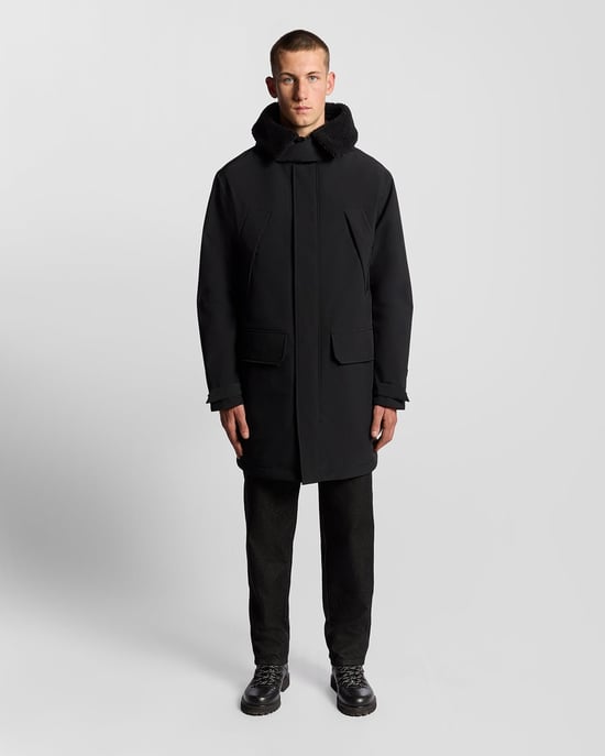 Parka de collar de pelo sintético pesado Lyle & Scott - Negra - Image 2