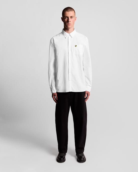 Camisa blanca de manga larga de Lyle & Scott - Image 2