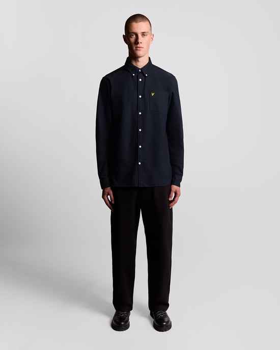 Camisa de manga larga azul marino oscuro de Lyle & Scott - Image 2