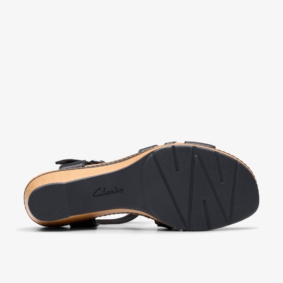 Sandalias de Cuero Negro Seannah Madi - Image 3