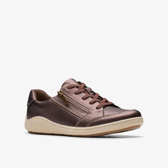 Zapatillas Metálicas de Bronce Bryianne Bayla - Image 4