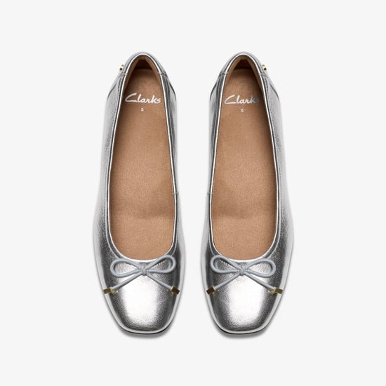 Zapatos Metálicos de Plata Clara Candra - Image 6