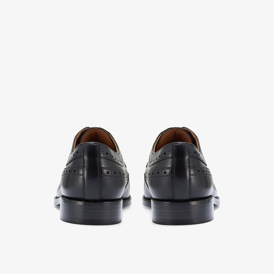 Zapatos de cuero negro Banstead Tip - Image 5