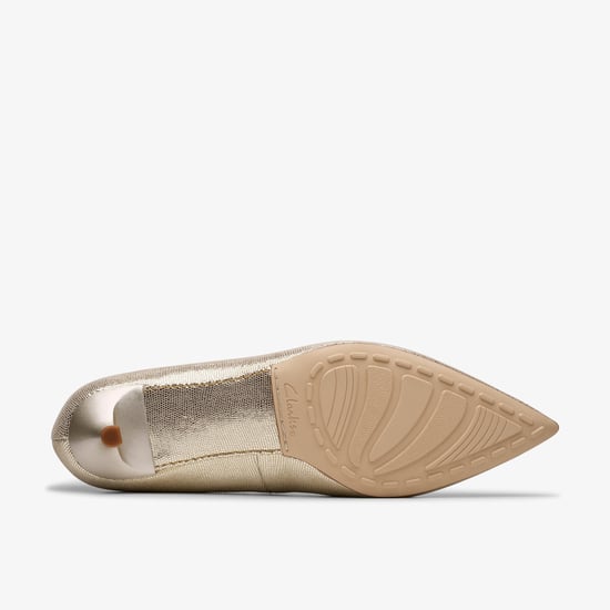 Zapatos Adela Court Champagne Int - Image 3