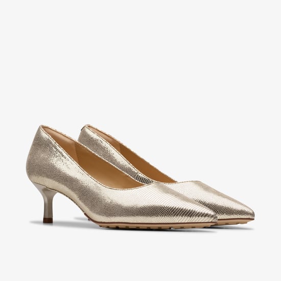 Zapatos Adela Court Champagne Int - Image 4