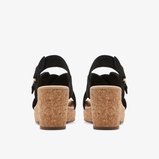 Sandalias Nubuck Negras Giselle Dove - Image 5