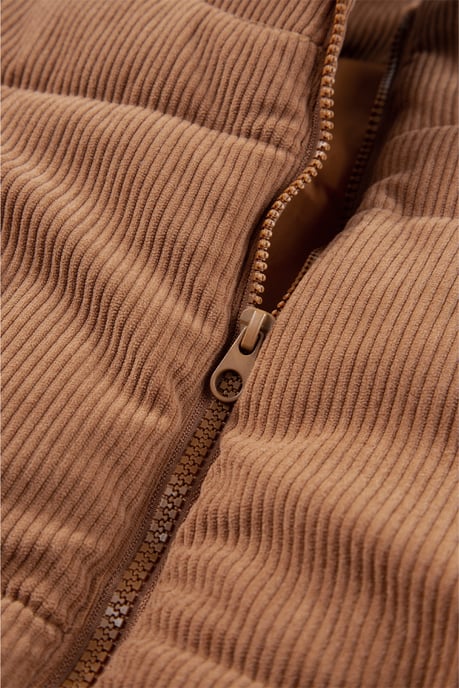 Chaleco Puffer de Pana con Cuello Alto - Image 4