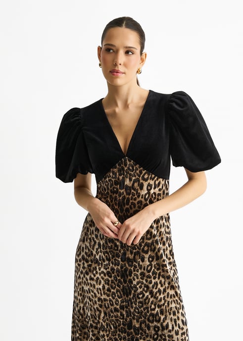 Vestido midi de terciopelo negro con contraste animal print para ocasiones especiales - Image 2