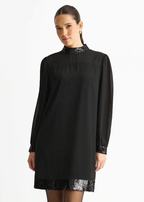 Mini vestido negro con cuello alto, cinturón y ribete de lentejuelas negras - Image 2