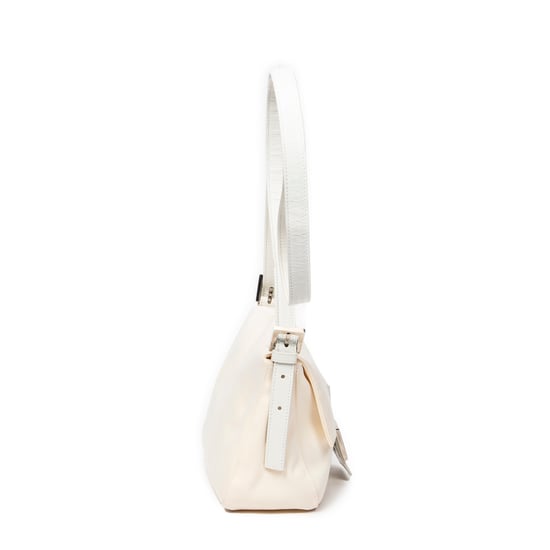 Fendi Flap Crossbody en Marfil/Blanco Lienzo - Image 4