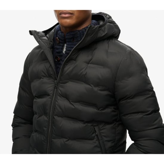 Chaqueta acolchada ligera con capucha - Image 3