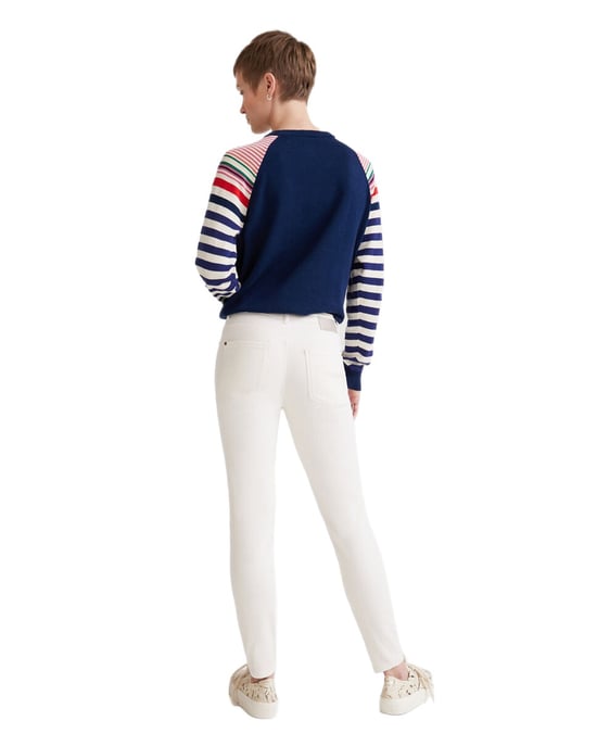 Jeans ajustados - Image 2
