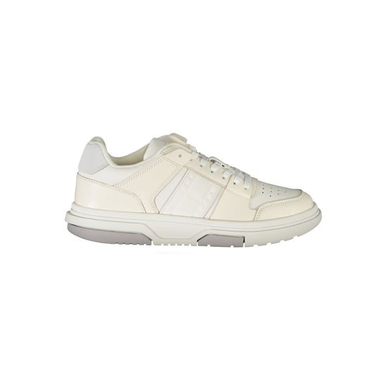 Zapatilla baja estilo casual - Image 1