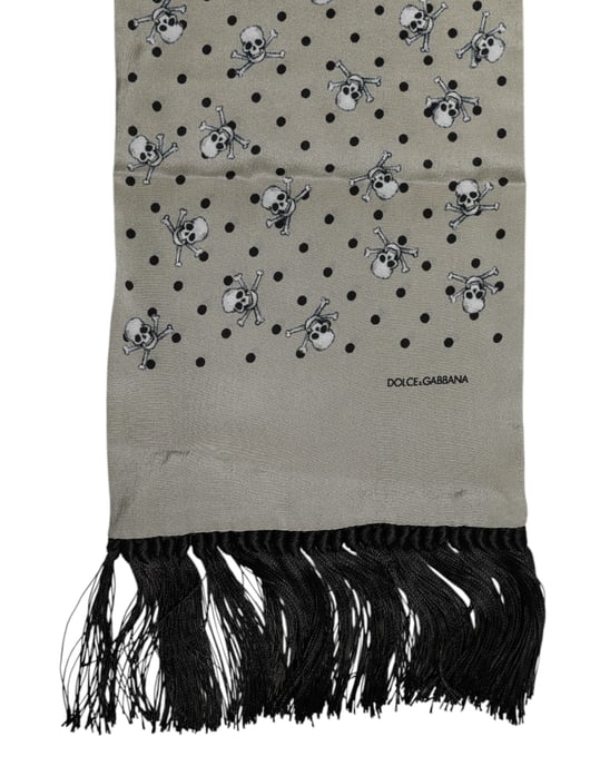 Bufanda con estampado de calaveras y flecos - Image 3