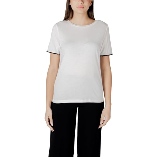Camiseta con manga de concha - Image 1